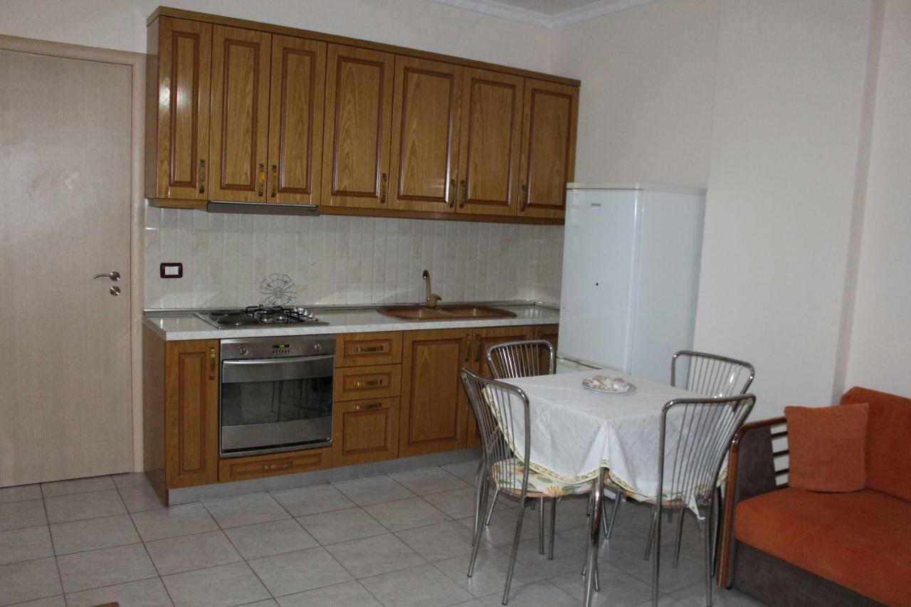 Amal Vlora Apartament エクステリア 写真